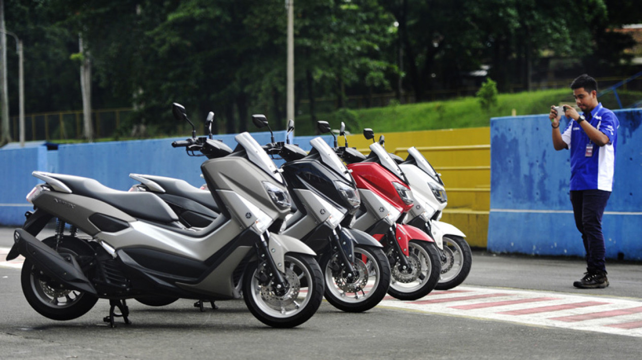 Nmax 2015