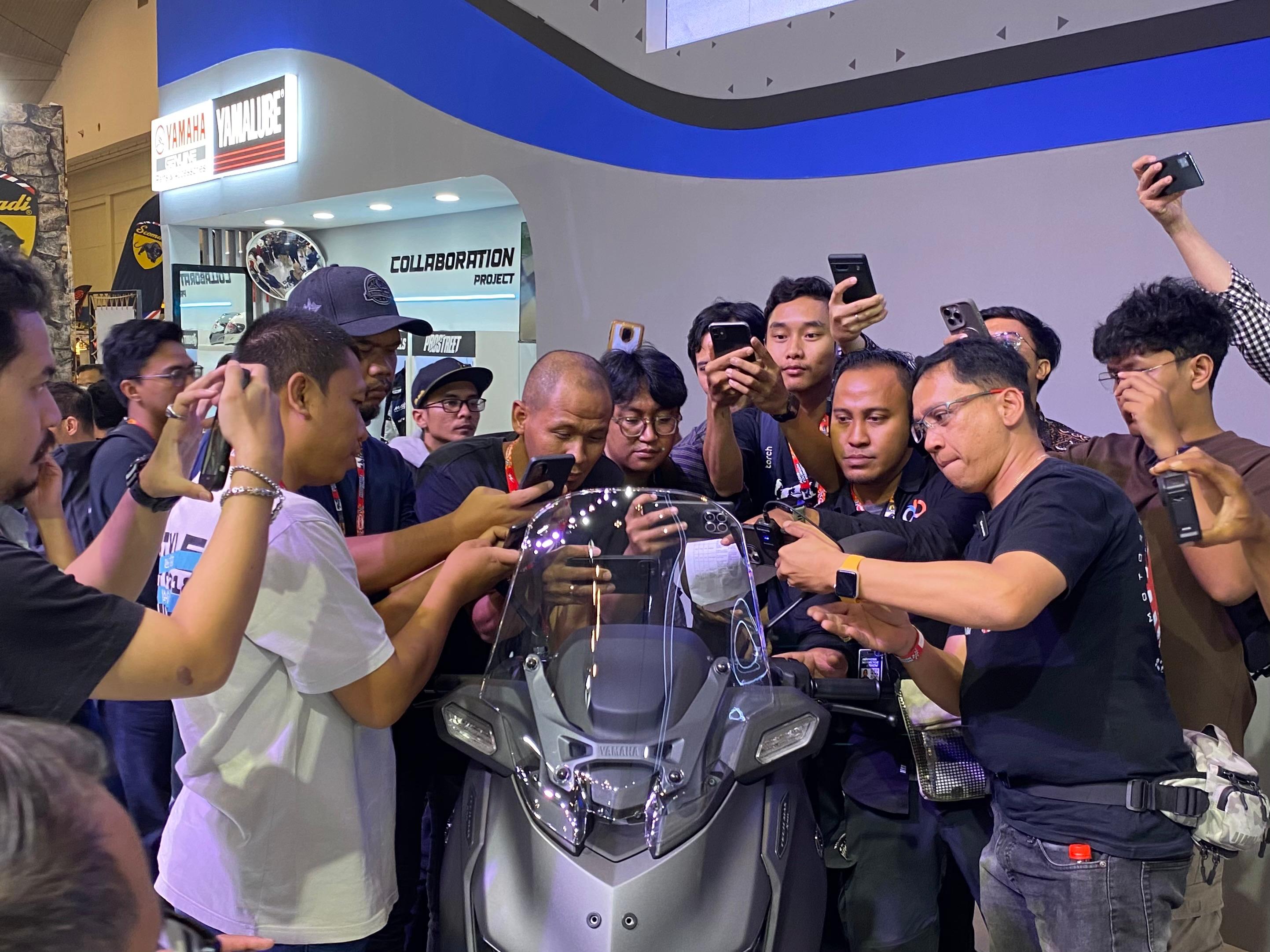 peluncuran XMAX Connected TechMAX 2025