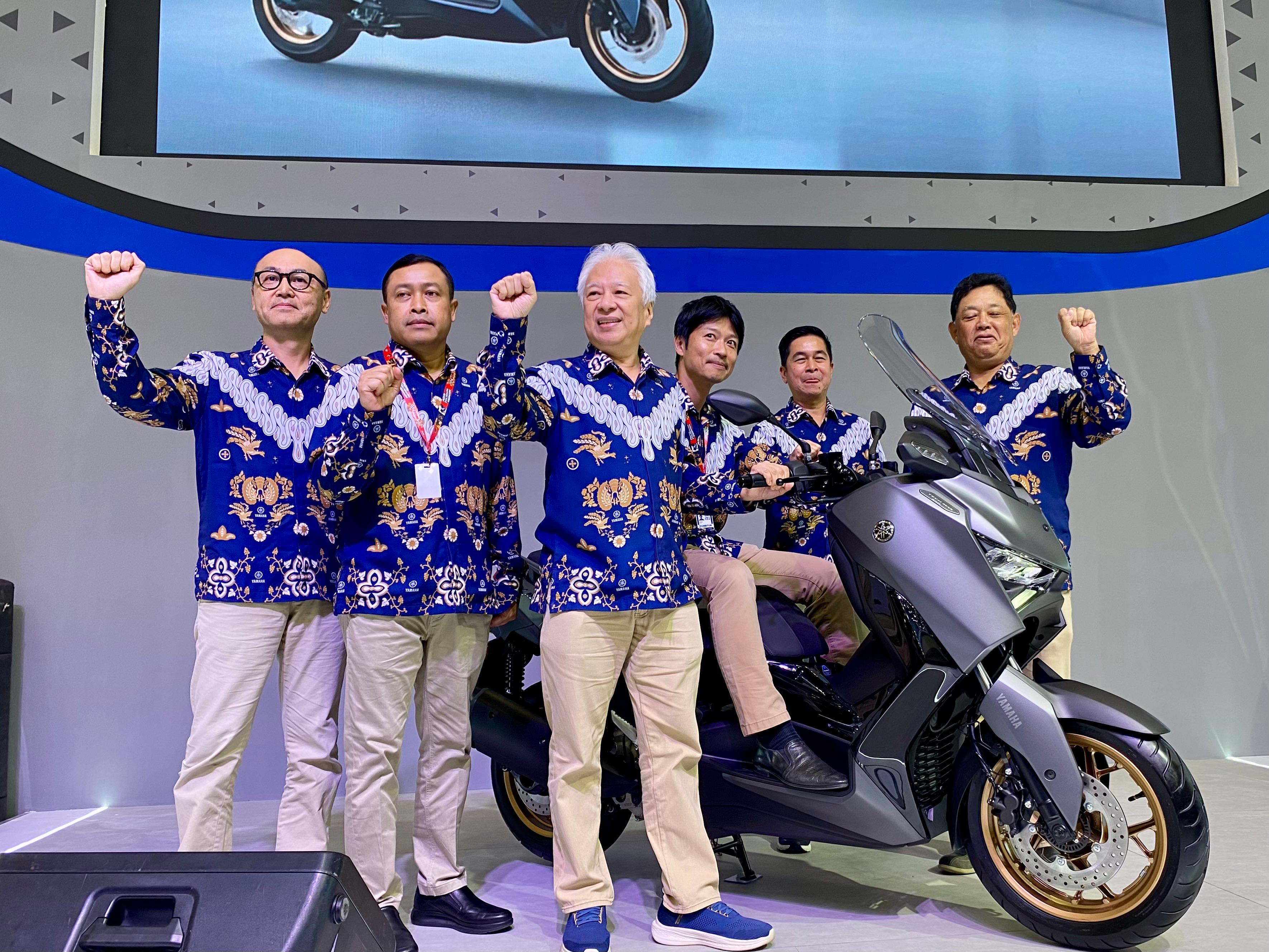 peluncuran XMAX Connected TechMAX